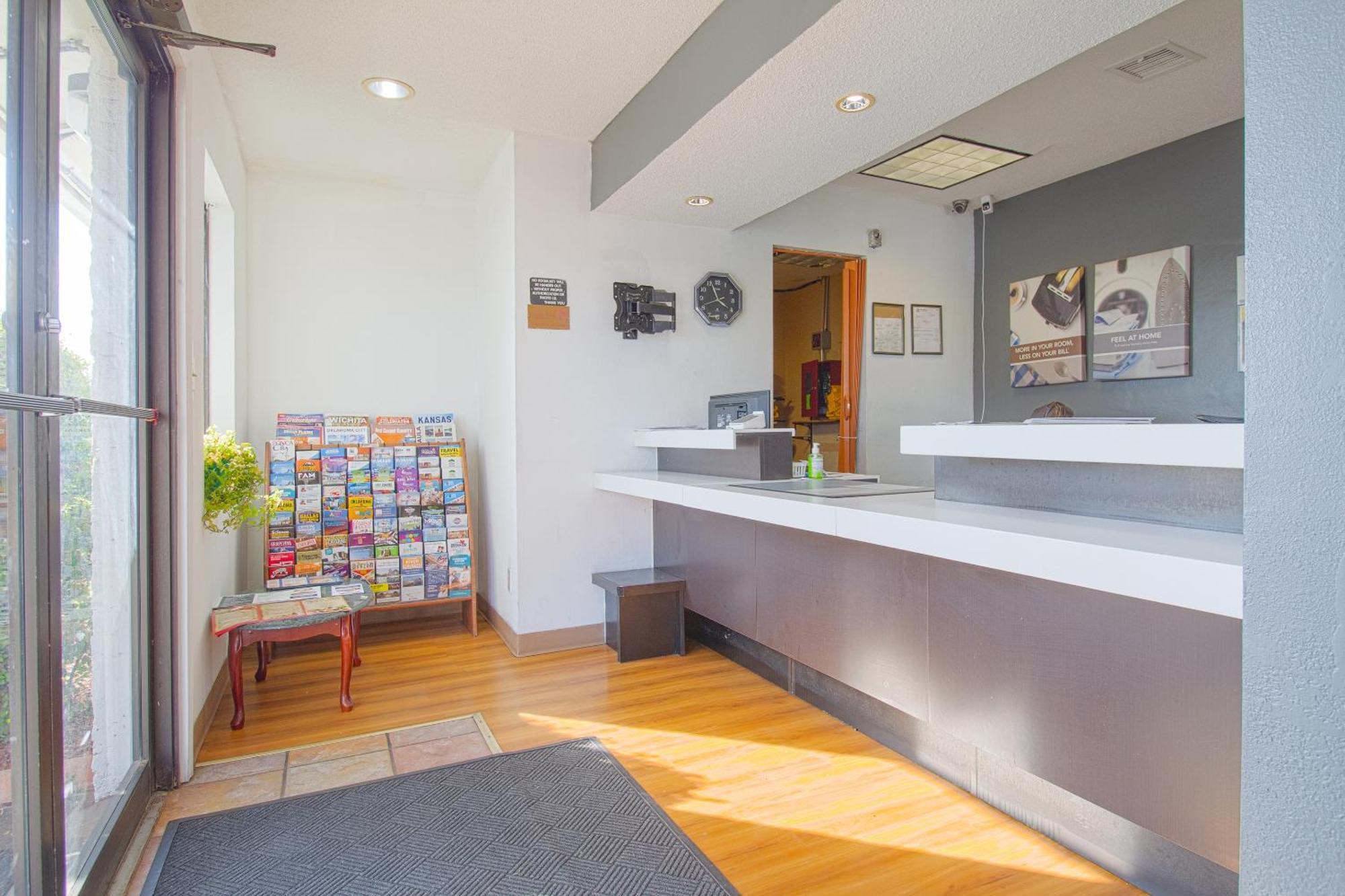 Studio Inn Extended Stay Oklahoma City Airport By Oyo Extérieur photo