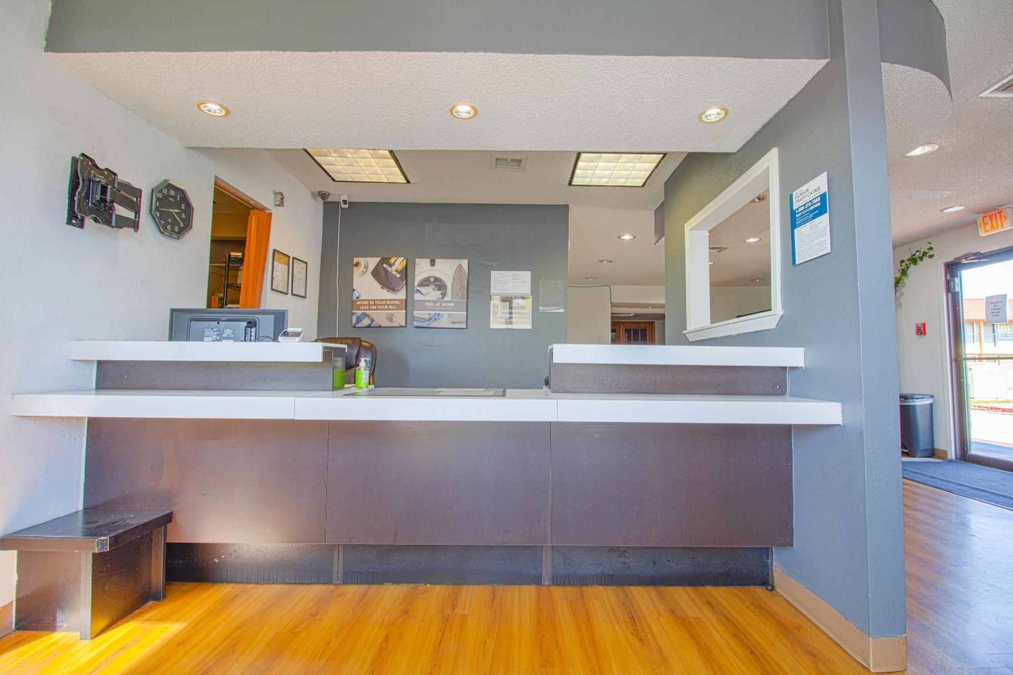 Studio Inn Extended Stay Oklahoma City Airport By Oyo Extérieur photo