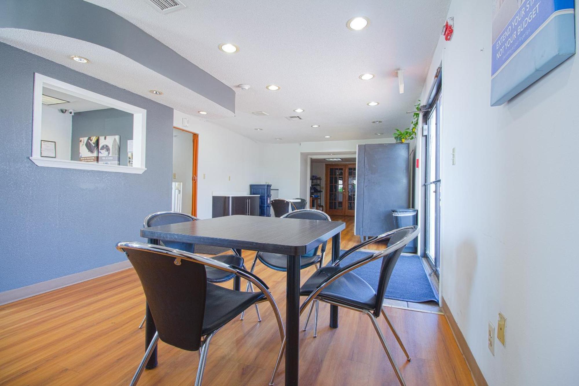 Studio Inn Extended Stay Oklahoma City Airport By Oyo Extérieur photo